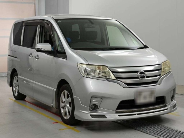 Nissan SERENA 2011 8456187-5
