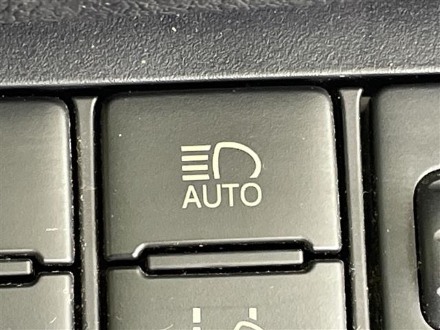 Toyota SIENTA 2018 8443505-11