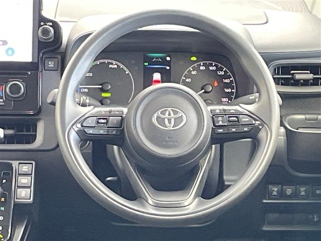 Toyota SIENTA 2025 8443508-9