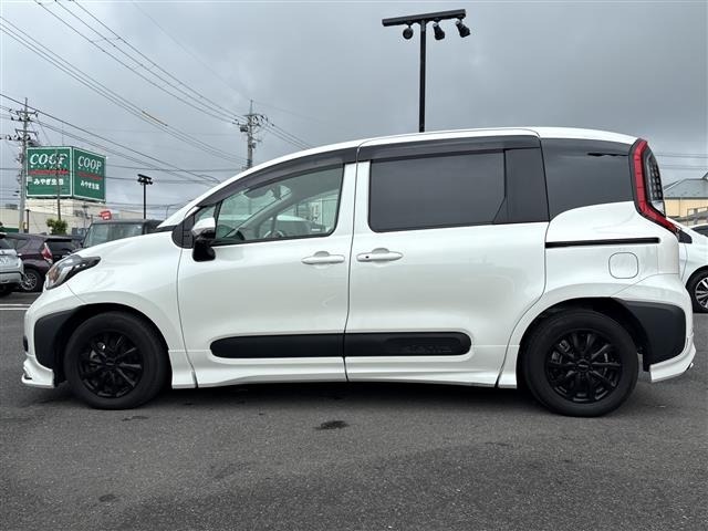 Toyota SIENTA 2022 8443514-2