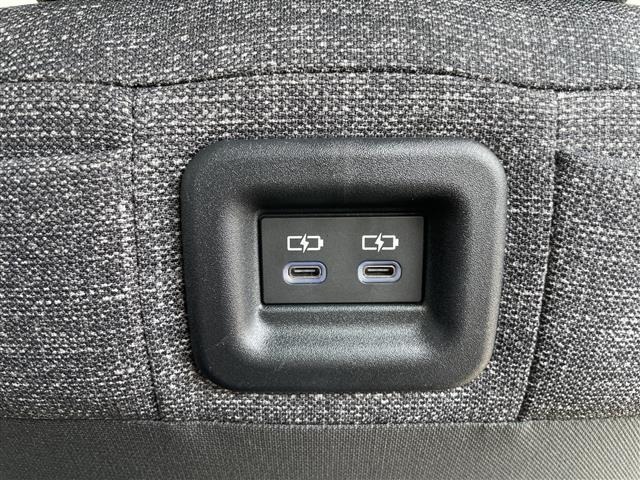 Toyota SIENTA 2025 8443516-4