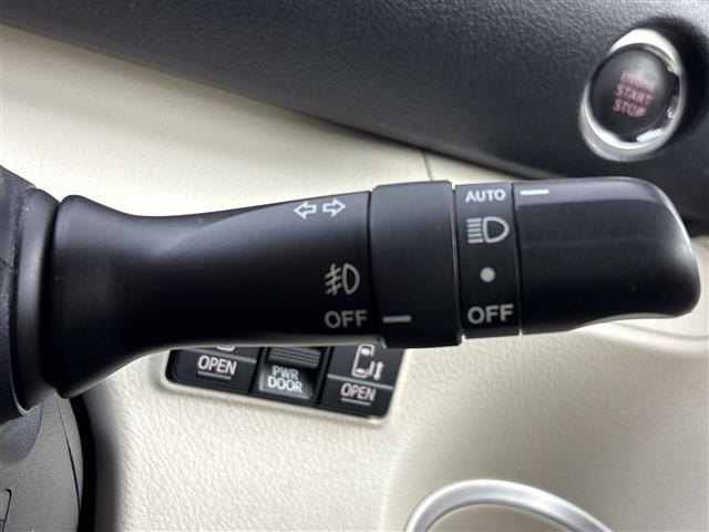 Toyota SIENTA 2016 8443529-7