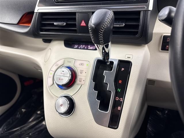 Toyota SIENTA 2016 8443529-9