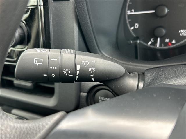Toyota SIENTA 2025 8443531-5