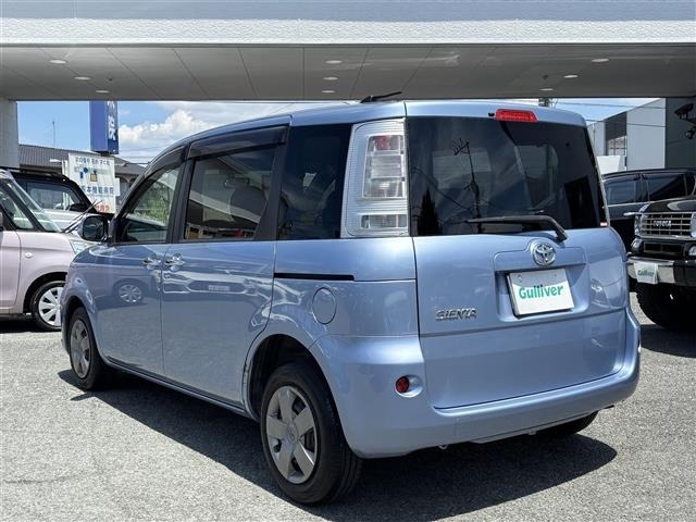 Toyota SIENTA 2011 8443545-14
