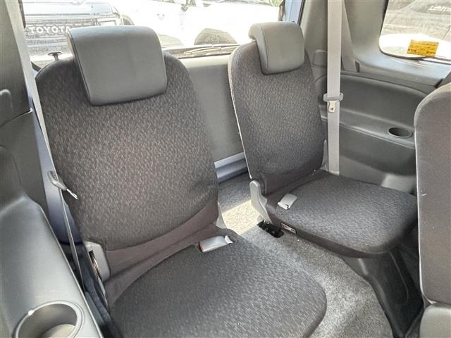 Toyota SIENTA 2011 8443545-21