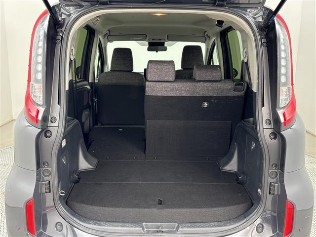 Toyota SIENTA 2023 8443550-9