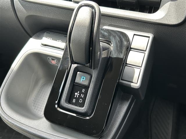 Toyota SIENTA 2022 8443607-22