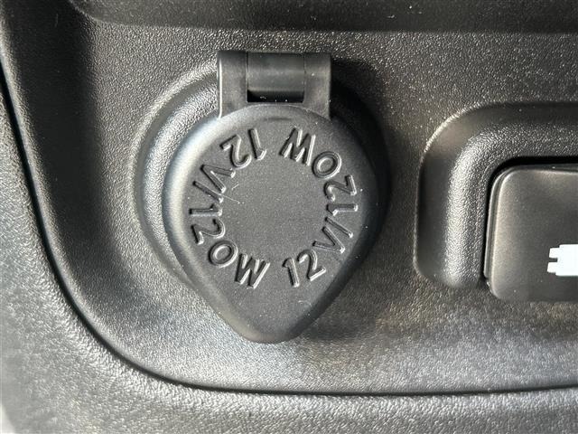Toyota SIENTA 2022 8443607-6
