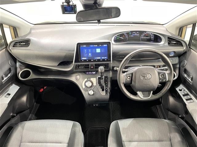 Toyota SIENTA 2022 8443610-15