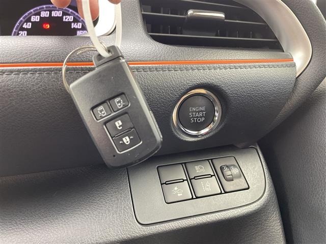 Toyota SIENTA 2018 8443615-9