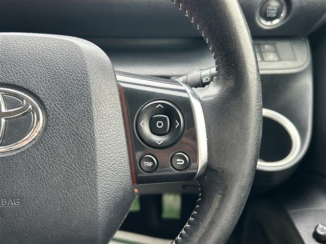 Toyota SIENTA 2017 8443633-8