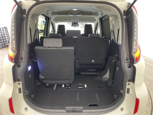 Toyota SIENTA 2023 8443648-2