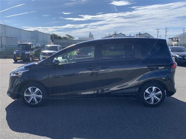Toyota SIENTA 2021 8443656-2
