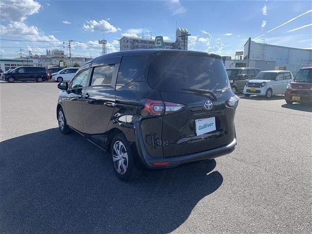 Toyota SIENTA 2021 8443656-4