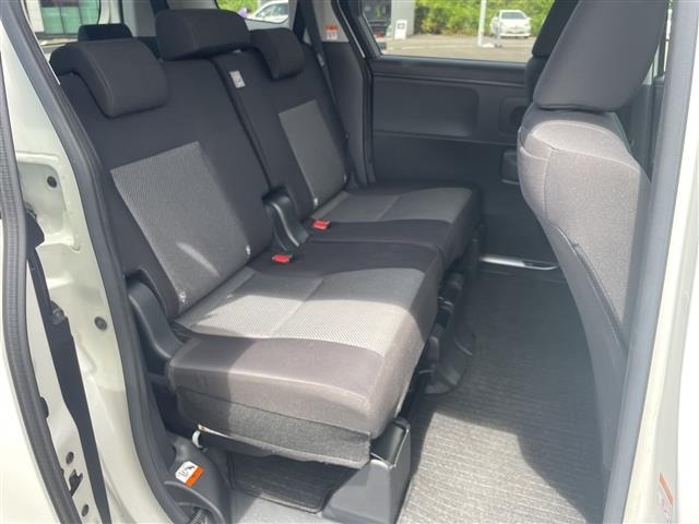 Toyota SIENTA 2023 8443665-6