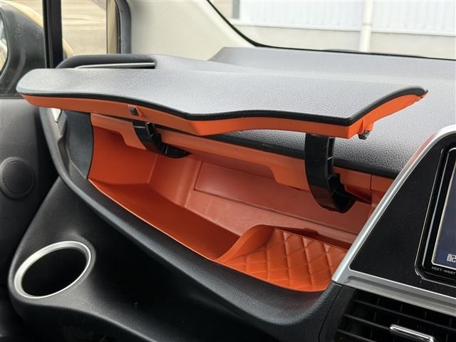Toyota SIENTA 2022 8443674-3