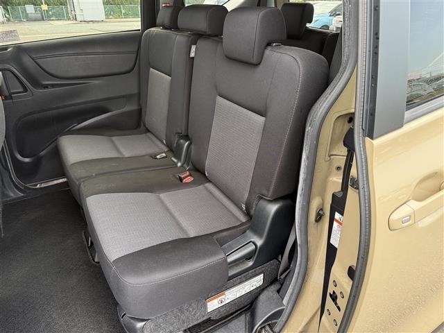 Toyota SIENTA 2022 8443674-9
