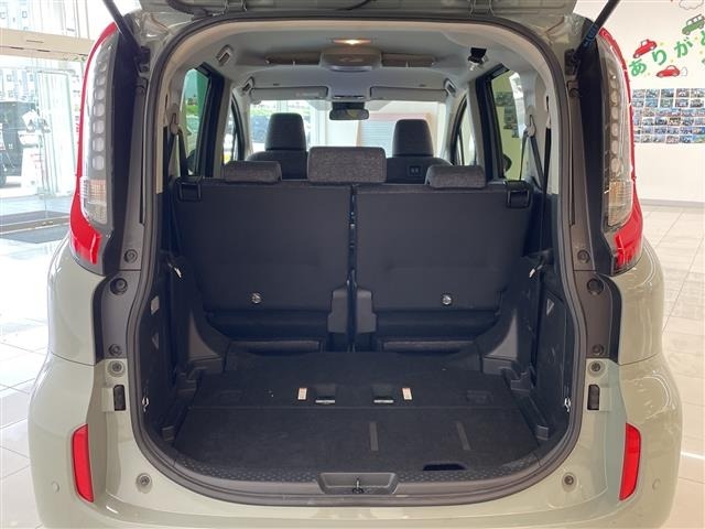 Toyota SIENTA 2023 8443685-6