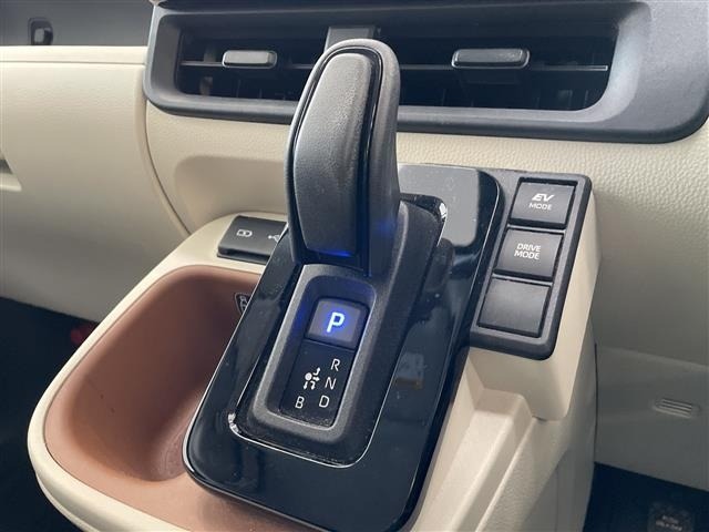 Toyota SIENTA 2023 8443685-8
