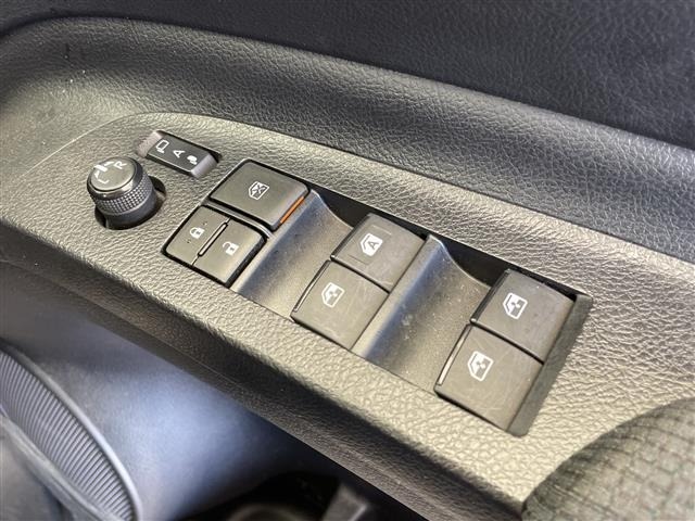 Toyota SIENTA 2021 8443704-4