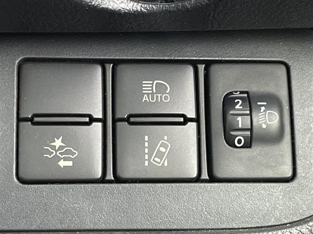 Toyota SIENTA 2015 8443706-6
