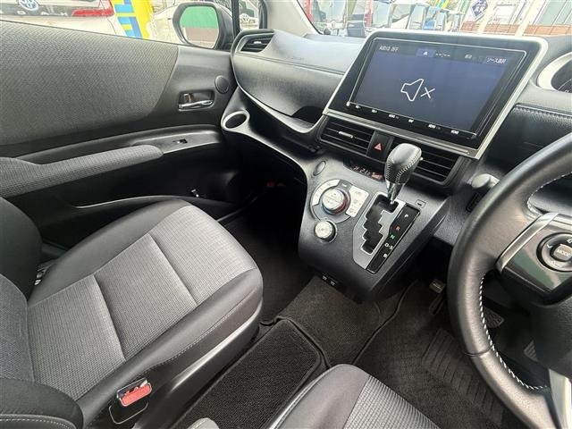 Toyota SIENTA 2021 8443718-1