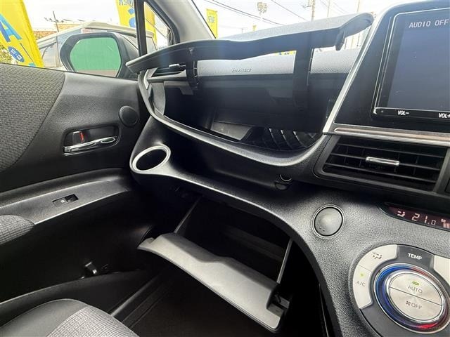 Toyota SIENTA 2021 8443718-8