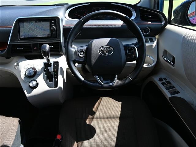 Toyota SIENTA 2017 8443737-20