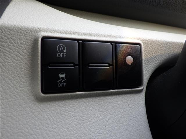 Toyota SIENTA 2017 8443737-9
