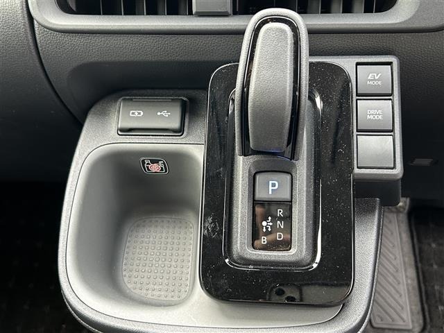 Toyota SIENTA 2023 8443740-5