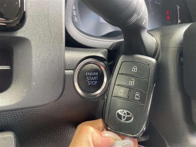 Toyota SIENTA 2023 8443743-3