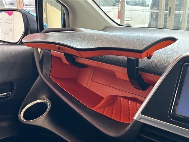 Toyota SIENTA 2017 8443755-11