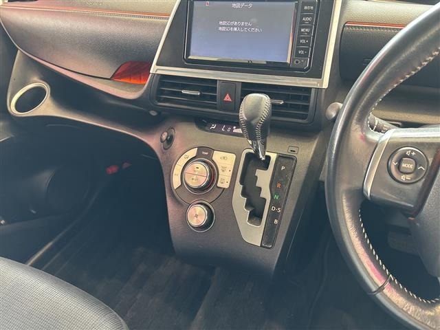 Toyota SIENTA 2017 8443755-17