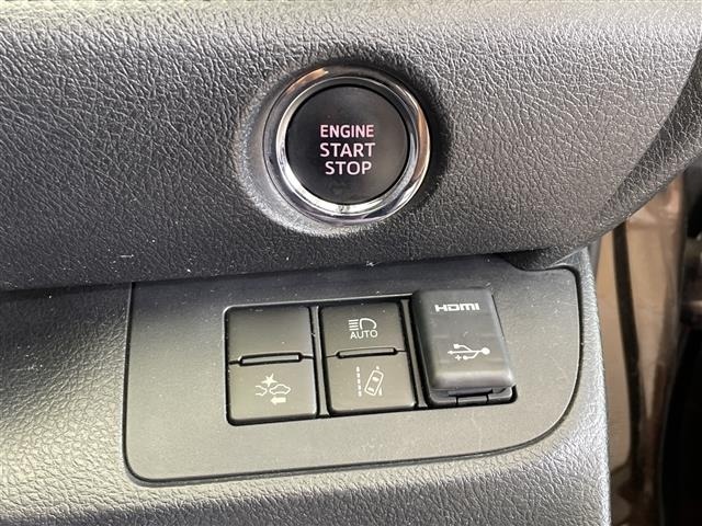 Toyota SIENTA 2017 8443756-5