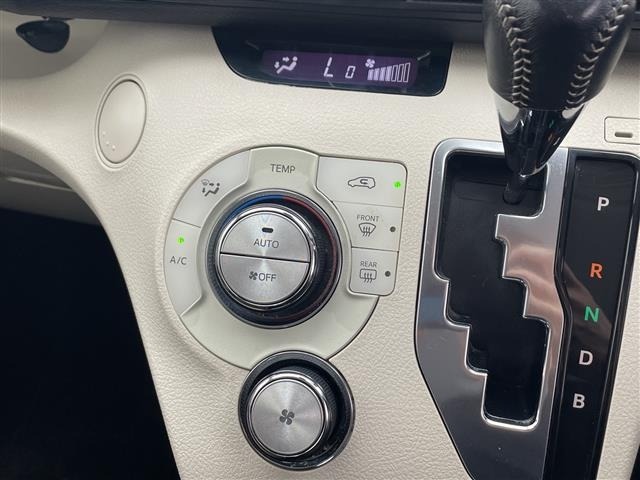 Toyota SIENTA 2015 8443769-12