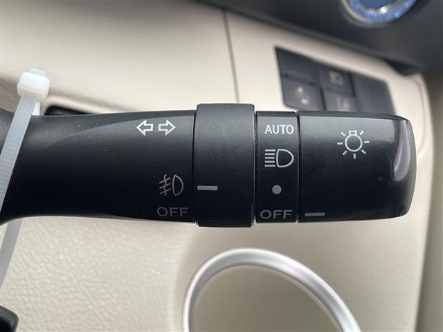 Toyota SIENTA 2015 8443769-9