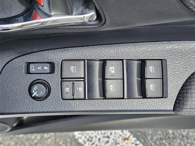 Toyota SIENTA 2018 8443817-12