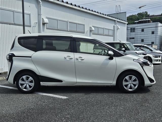Toyota SIENTA 2018 8443817-18