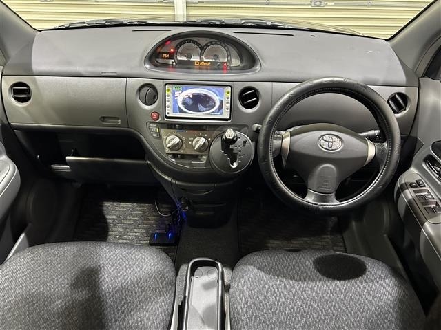 Toyota SIENTA 2012 8443818-14