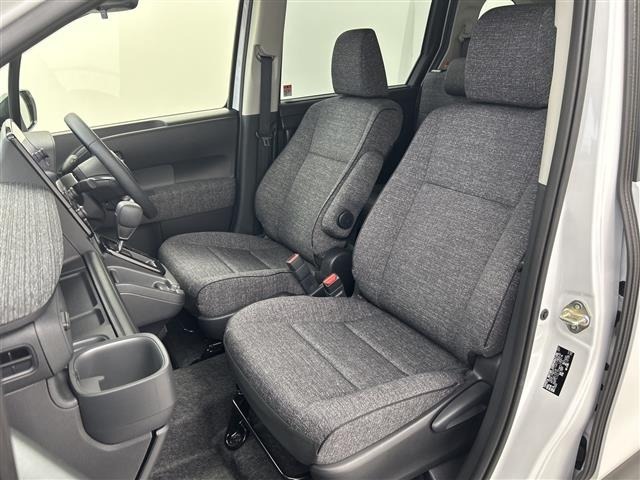 Toyota SIENTA 2026 8443890-4