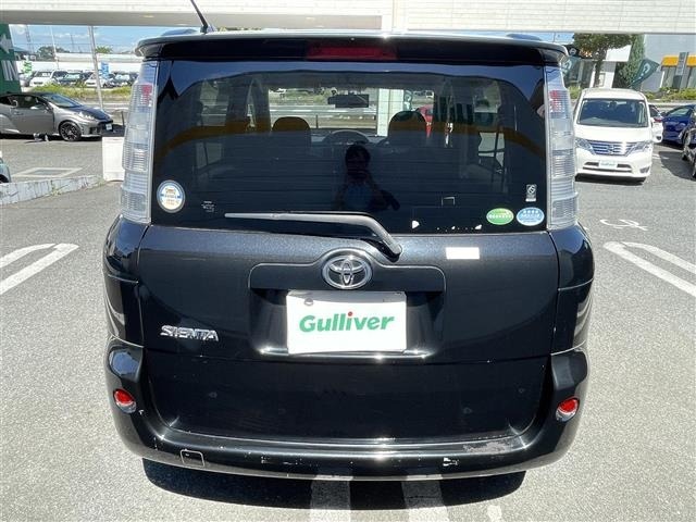 Toyota SIENTA 2013 8443908-3