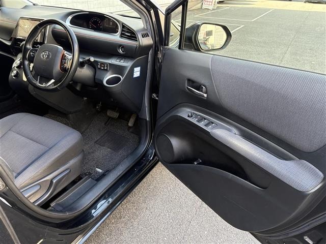 Toyota SIENTA 2017 8443920-20