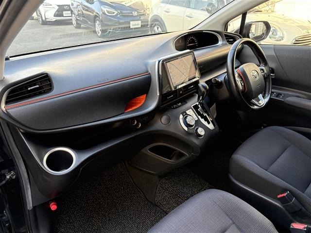 Toyota SIENTA 2017 8443920-7