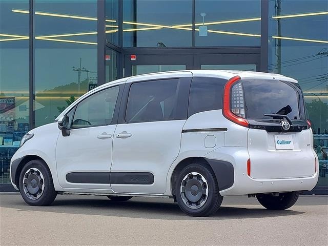 Toyota SIENTA 2025 8443945-18