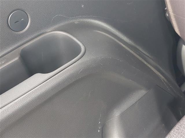 Toyota SIENTA 2025 8443945-6