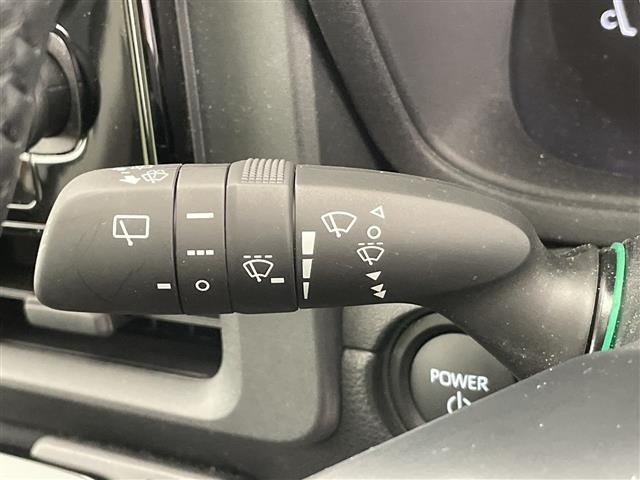 Toyota SIENTA 2026 8443979-6