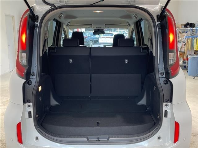 Toyota SIENTA 2026 8443982-13