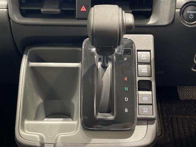 Toyota SIENTA 2026 8443982-19