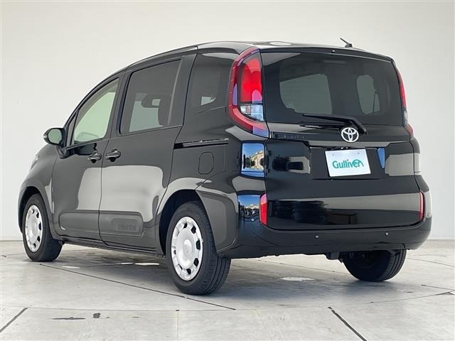 Toyota SIENTA 2026 8443984-4
